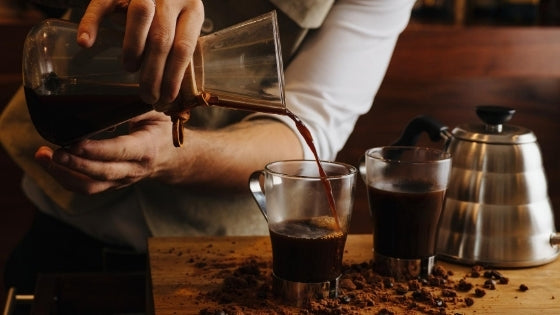 http://www.wakacoffee.com/cdn/shop/articles/these-are-the-most-common-coffee-mistakes.jpg?v=1597451250